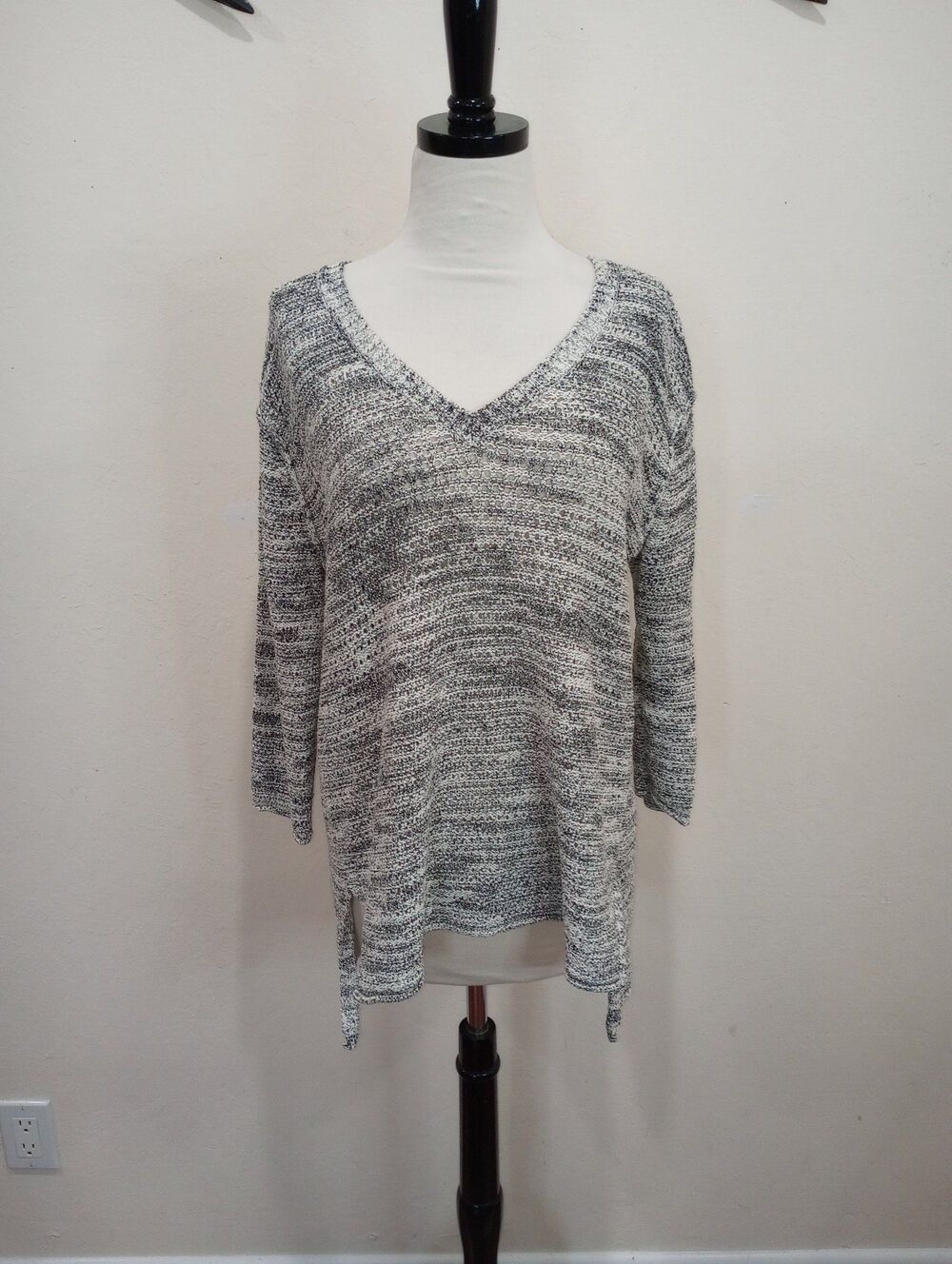 Michael Stars Marled Open Knit Cotton Blend Hi-Lo Hem V Neck Sweater - M/L